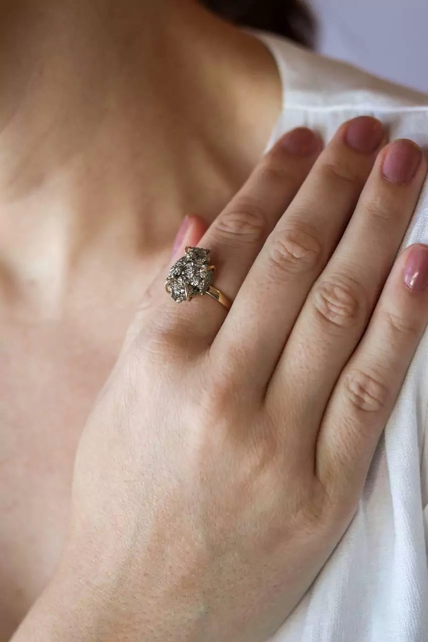 Anello Pirita con Garra Regolabile Placcatura oro