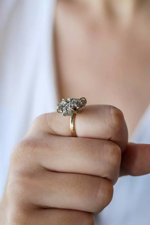 Anello Pirita con Garra Regolabile Placcatura oro